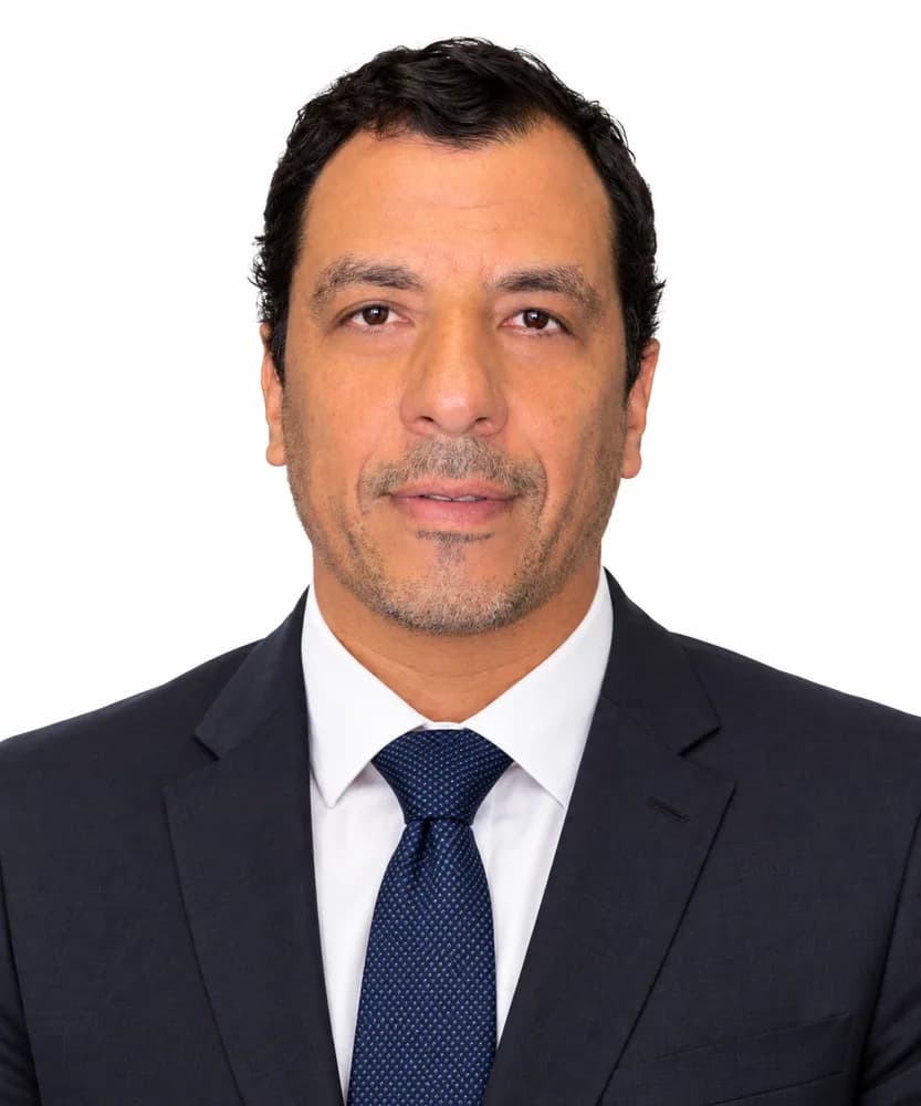 Caetano Corrêa, Advogado; societário e tributário